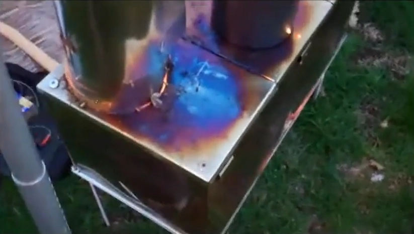 15ポンド以下の超軽量折りたたみテントストーブ