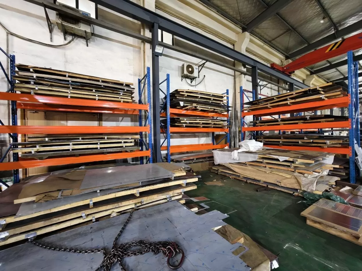 屋外耐久財の素材選定 屋外耐久財の素材選定