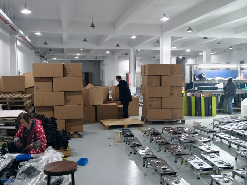 キャンプ用ガスストーブのOEM/ODM中国工場