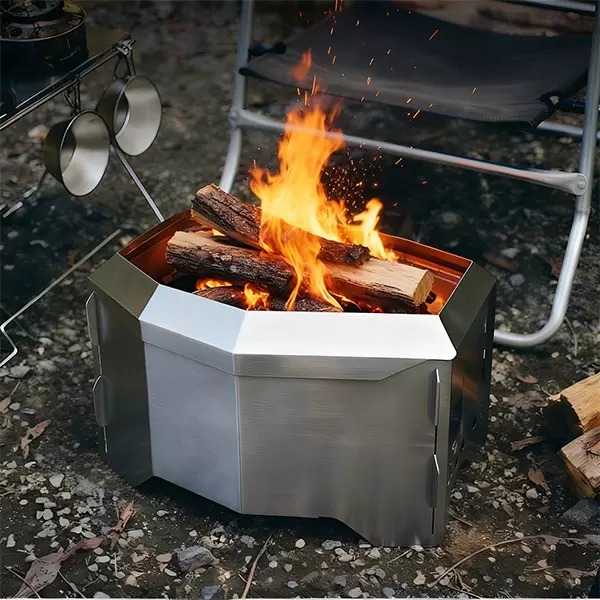 キャンプ用の折りたたみ式屋外ファイヤーピット: Amazon 出品者の配送効率を最大化